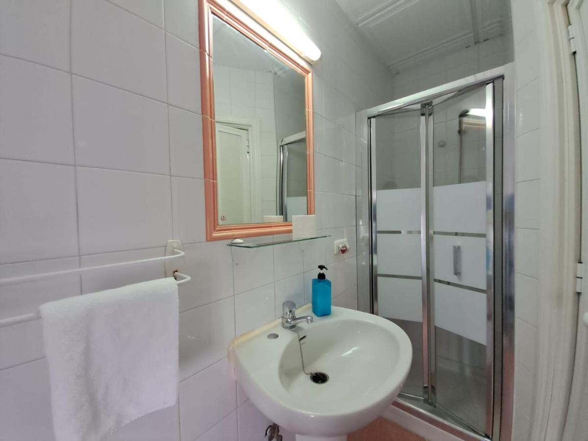 Guest house Riosol Seville